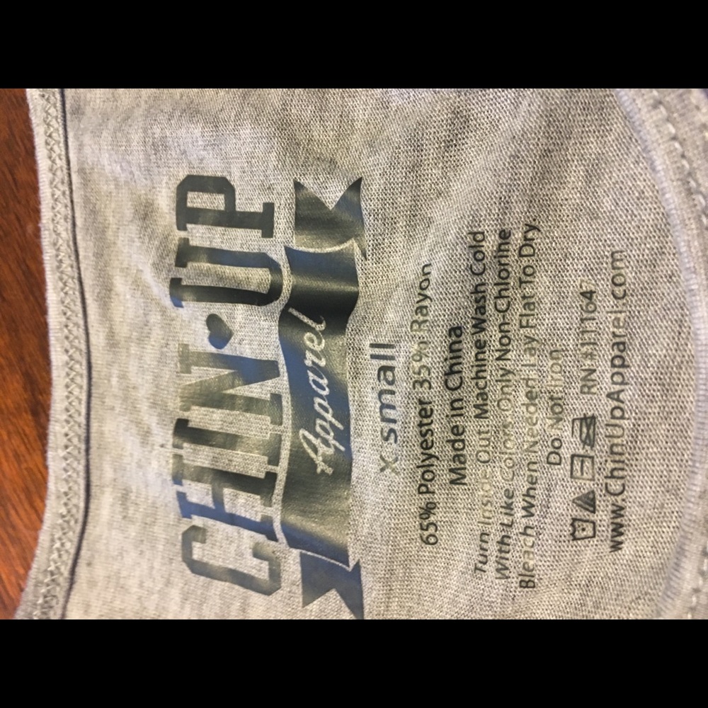 Cute workout top! Racer back! - Picture 4 of 4